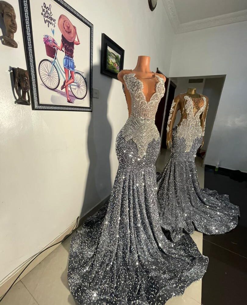 Elegant Silver Prom Dress - Image 2